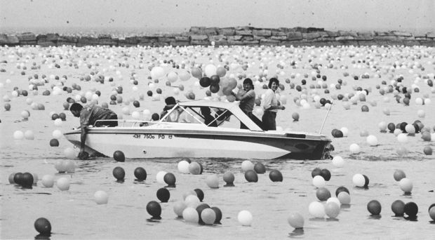 That Time Cleveland Released 1.5 Million Balloons and Chaos Ensued9