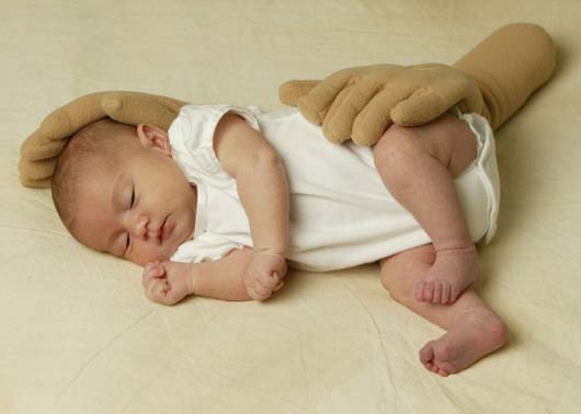 Visual of Infant Pillow - Simulates a Mother's Hand
