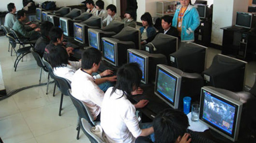 Visual of Games Become Jobs: Gold Farming in China
