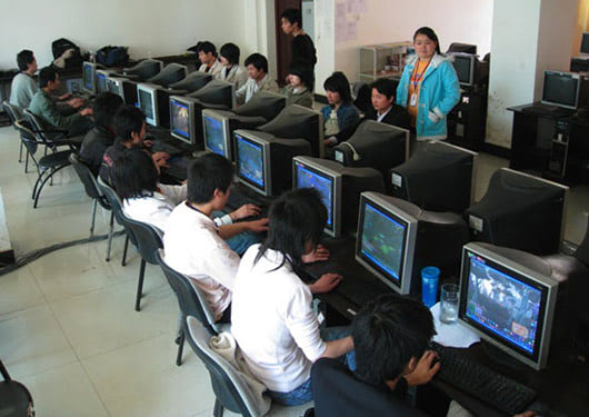 Visual of Games Become Jobs: Gold Farming in China