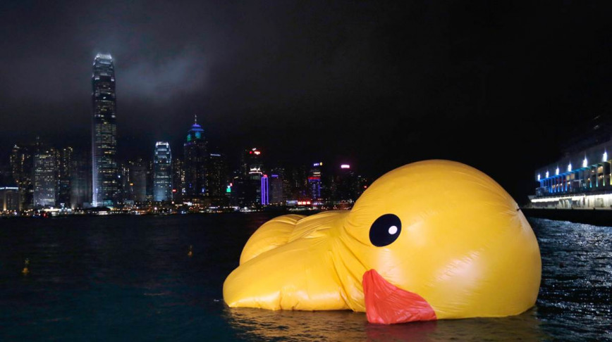 Visual of Rubber Duck XL: the Bath is Over