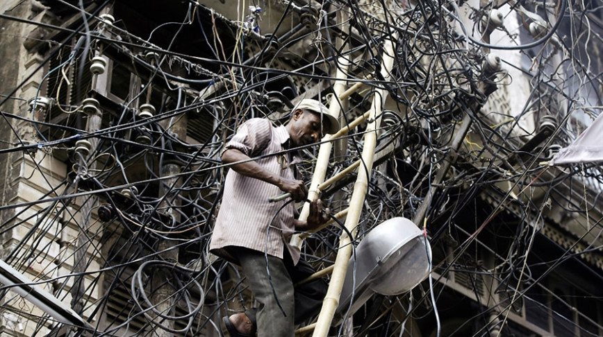 Visual of DIY Wire Networks In India
