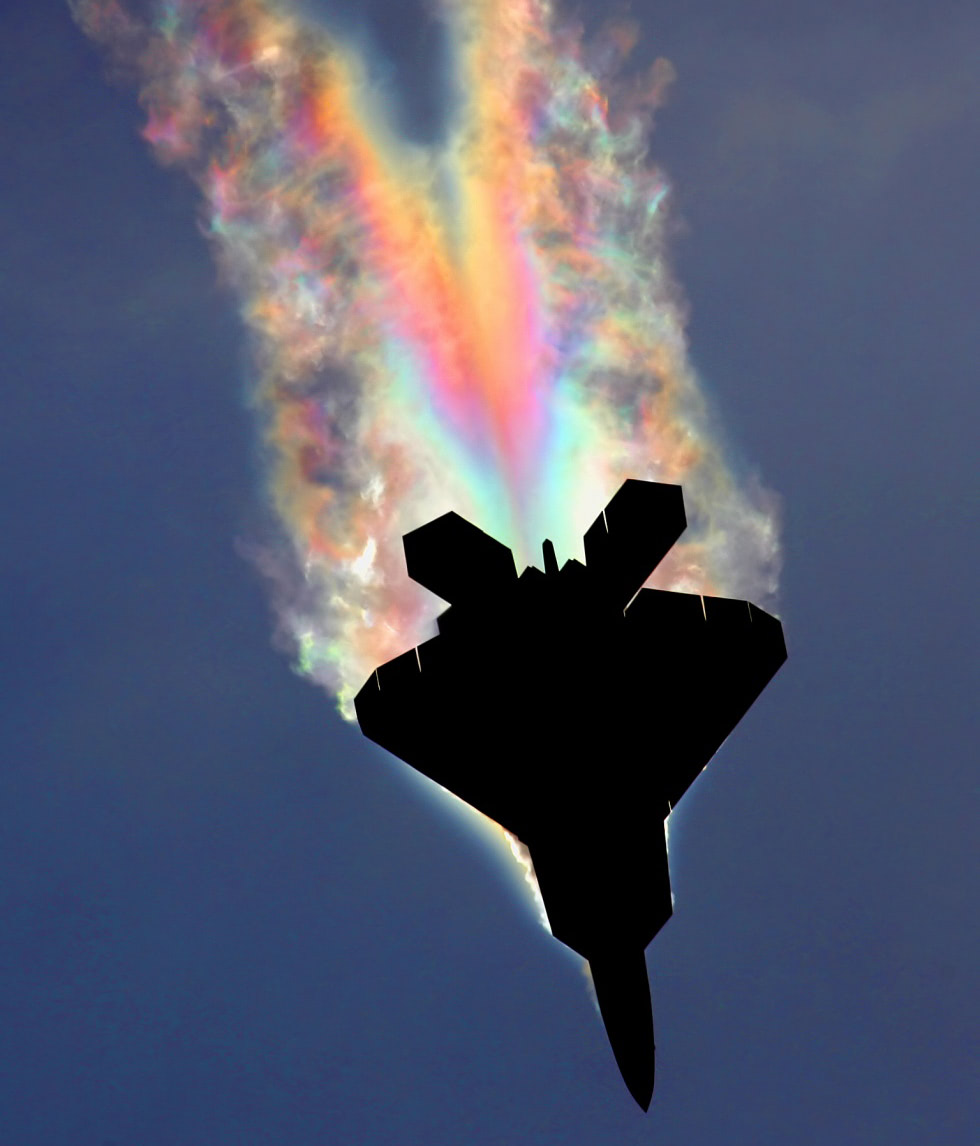 Visual of Raptor Aircraft Paints Rainbows in the Sky