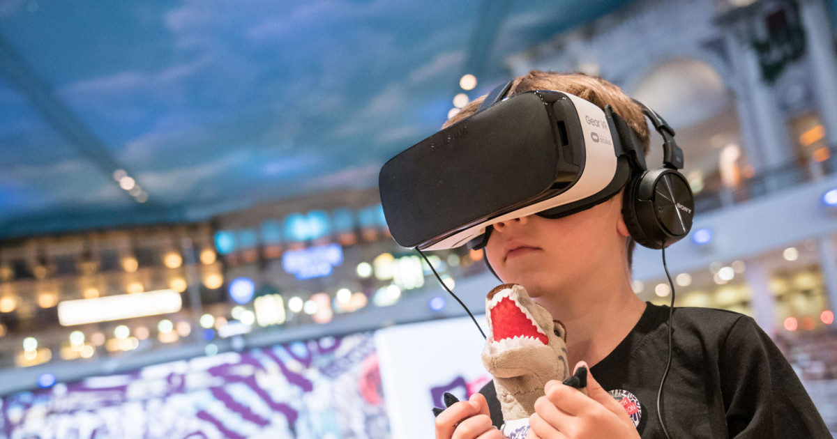 Jernbanestation pave gavnlig NNN / Researchers are using VR to help teachers understand autism